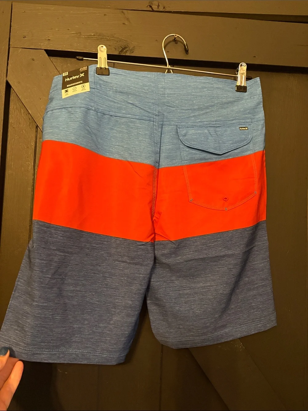Hurley striking colorblock